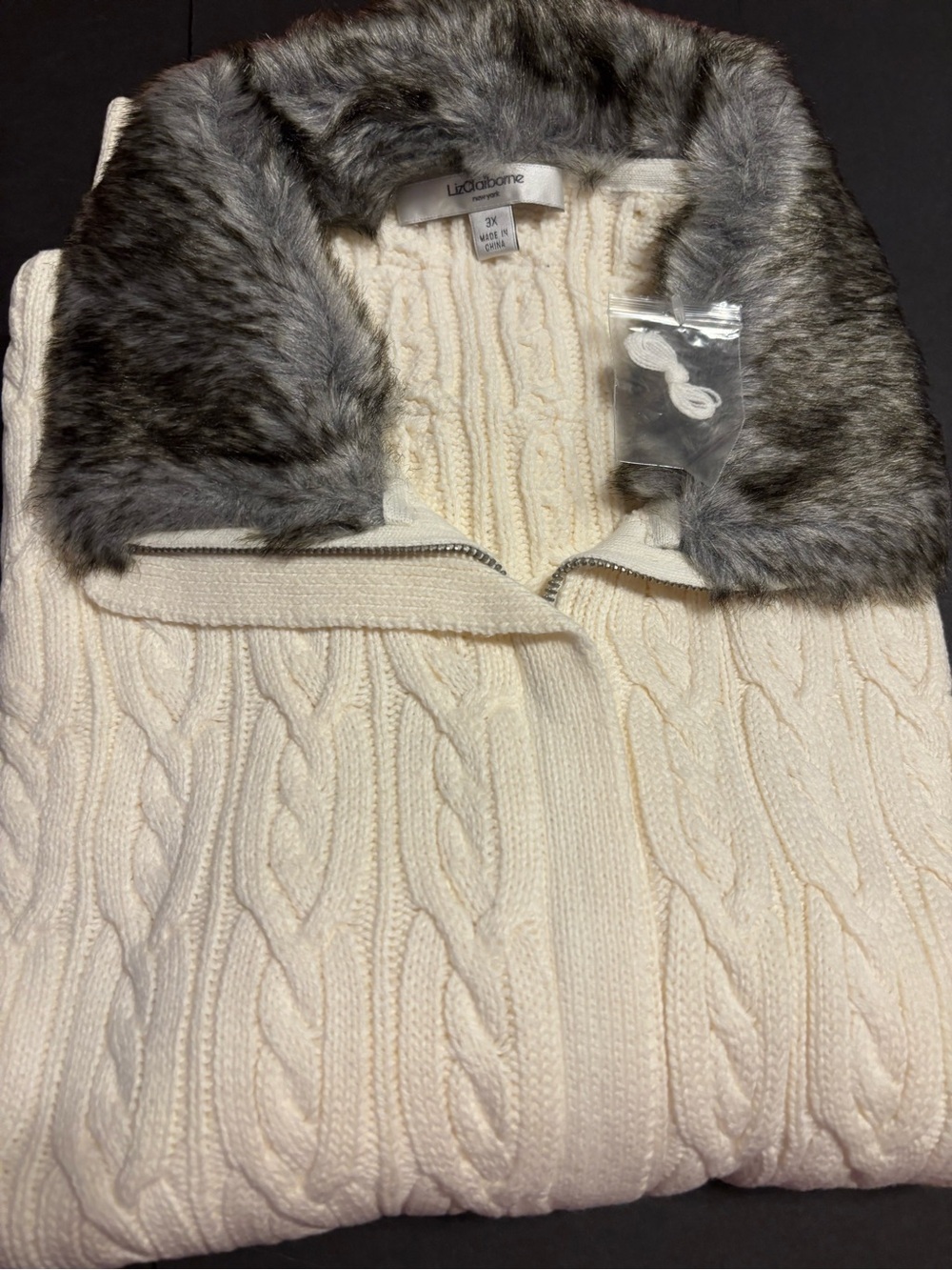 Liz Claiborne New York 3X Cream Cable Knit Sweater Vest Faux Fur Collar NWT